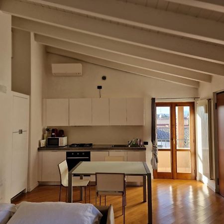 Vittoria Al Lago Daire Desenzano del Garda Dış mekan fotoğraf